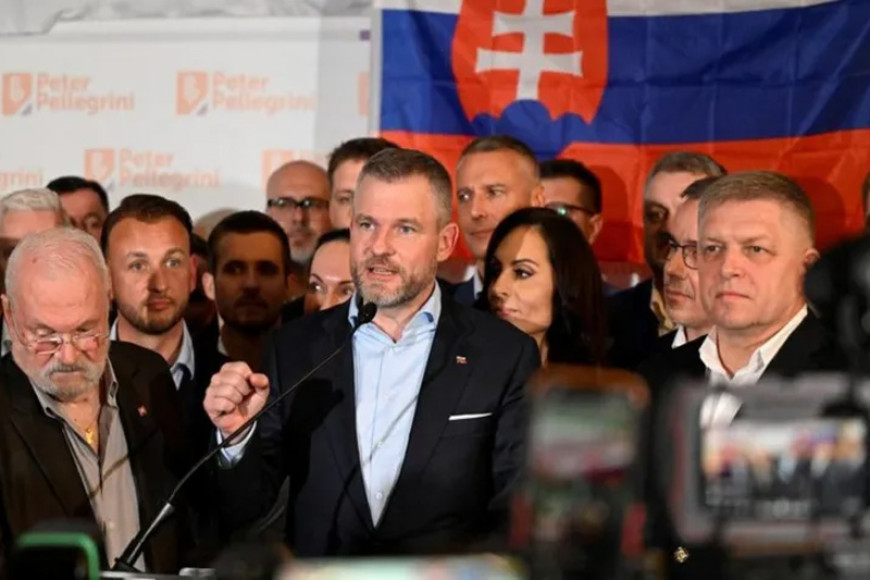 Peter Pellegrini: Russia-friendly populist elected Slovak president